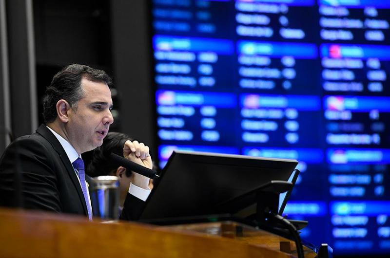 Pacheco lê requerimento e CPMI dos atos antidemocráticos será instalada