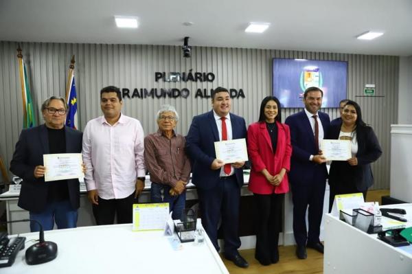 Jornalistas parintinenses são homenageados em Sessão Especial indicada pelo vereador Mateus Assayag