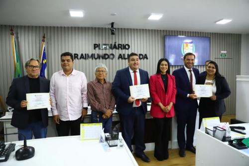 Jornalistas parintinenses são homenageados em Sessão Especial indicada pelo vereador Mateus Assayag