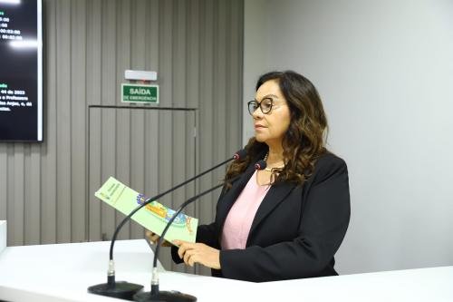 Vereadora Márcia Baranda cobra Construção de Centro de Referência em Atenção à Saúde da Pessoa Idosa em Parintins