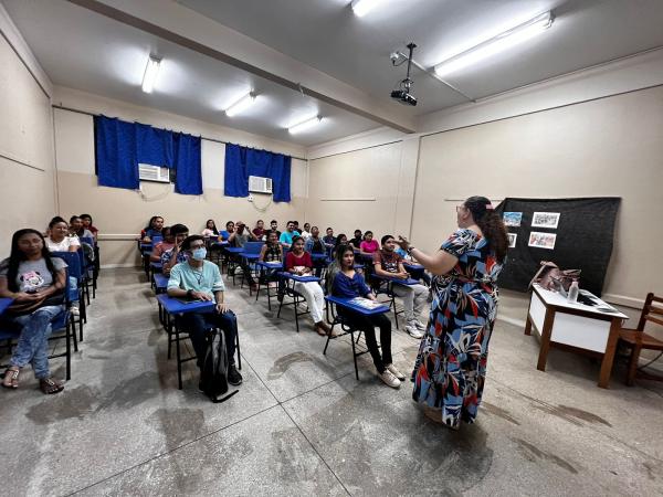Iniciam os cursos de qualificação profissional em Parintins visando o Festival Folclórico 2023