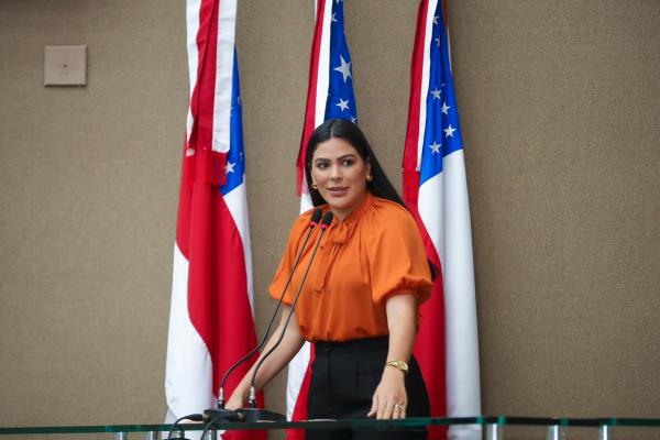 Deputada Mayra Dias propõe prioridade nas investigações de crimes contra crianças e adolescentes