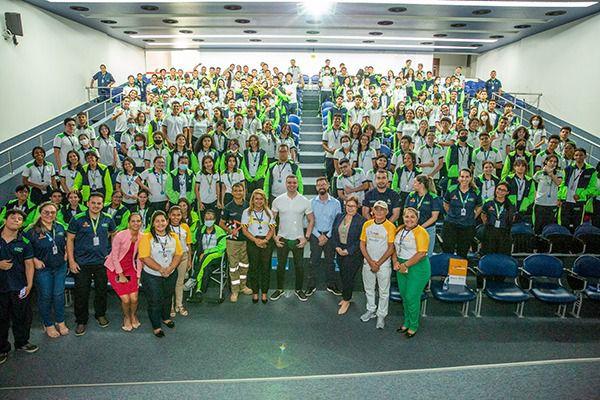 Maio Amarelo: Detran Amazonas promove ação educativa em escola da zona sul de Manaus