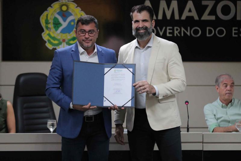 Governador Wilson Lima lança edital inédito para projetos geradores de crédito de carbono em Unidades de Conservação