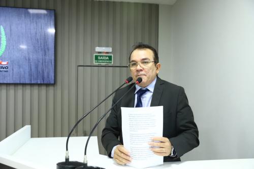 Massilon pede preferência a empresas locais na aquisição de bens e serviços para construção do Prosai