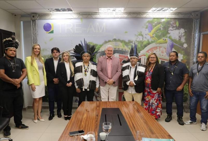 TRE-AM assinou termo de cooperação para melhor informar eleitores indígenas