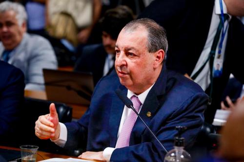 Senador Omar apresenta relatório final do Arcabouço Fiscal na Comissão de Assuntos Econômicos