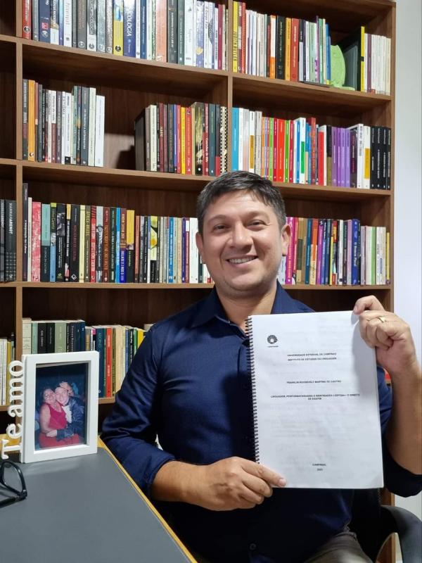 Professor da UEA Parintins defende tese sobre Linguagem, Performatividades e Identidades LGBTQIA+