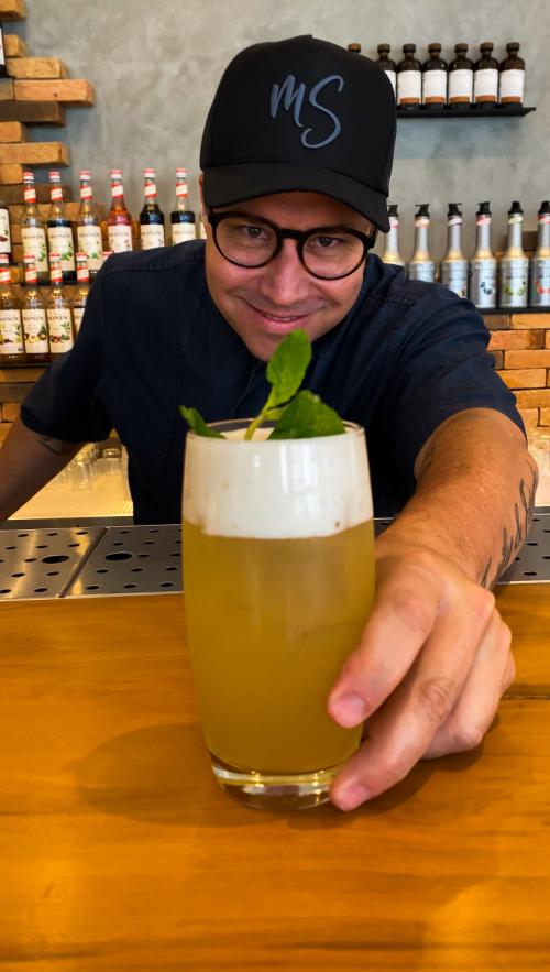 Kwati Club: Marcelo Serrano cria drinques exclusivos para a temporada 2023