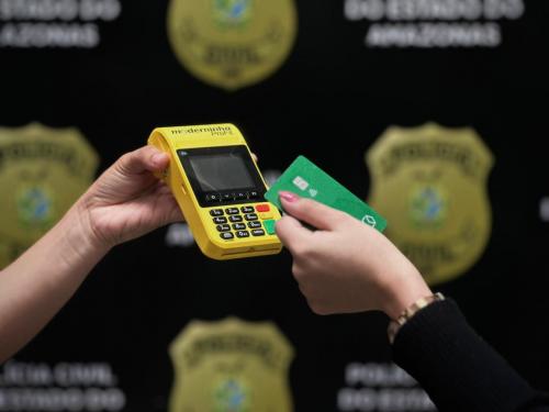 56º Festival de Parintins: PC-AM orienta para os cuidados com o uso de pagamentos por aproximação