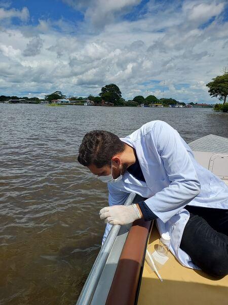 Governo do Amazonas inicia monitoramento das águas de mananciais em Parintins