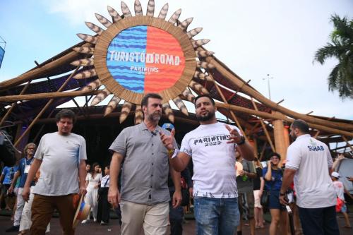Embratur e Amazonastur buscam potencializar turismo internacional para o Festival Folclórico de Parintins