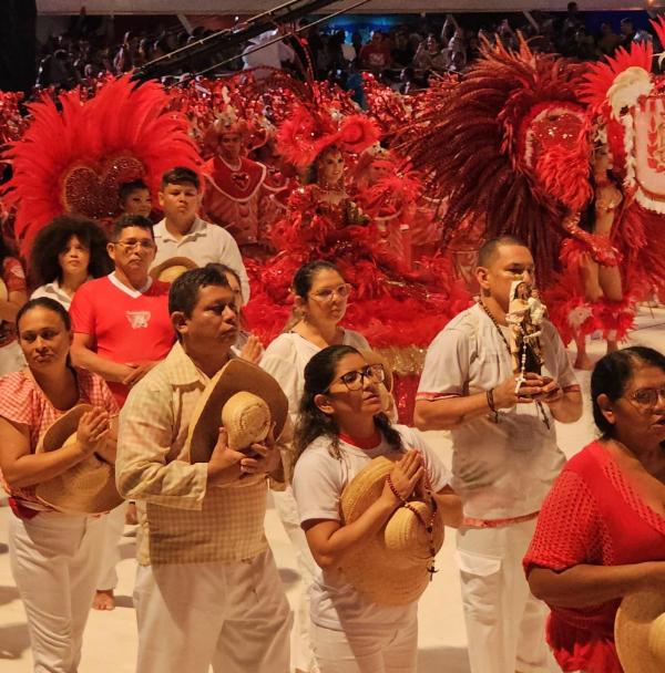 Garantido levou vozes de Lindolfo, Emerson Maia,  Paulinho Faria, procissão de fé e luta indígena para o Bumbódromo na última noite do 56º Festival Folclórico