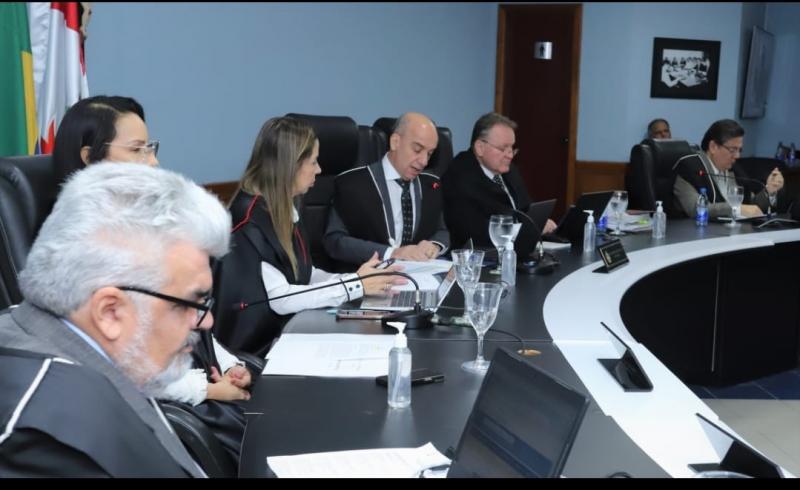TCE-AM multa prefeito de Borba por negligência em serviços de atendimento médico à população