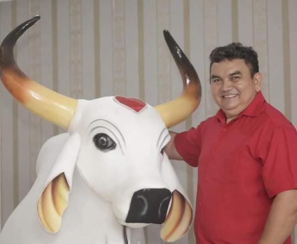 Adelson Albuquerque lança oficialmente nome para concorrer na eleição do Boi Garantido