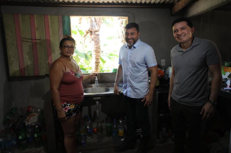 Governador Wilson Lima entrega sistema de abastecimento de água à comunidade da zona rural de Manaus