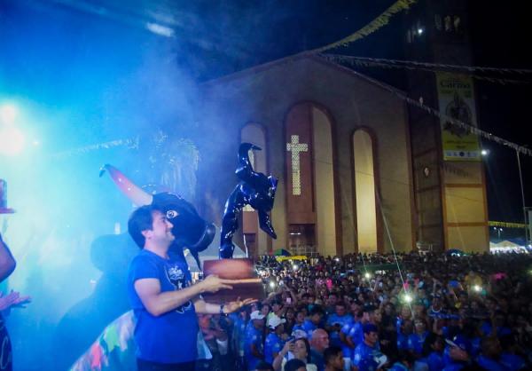 Caprichoso agradece bicampeonato à padroeira de Parintins, Nossa Senhora do Carmo