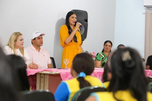 Deputada Mayra Dias participa de aula inaugural de curso profissionalizante para incentivar políticas públicas e empreendedorismo