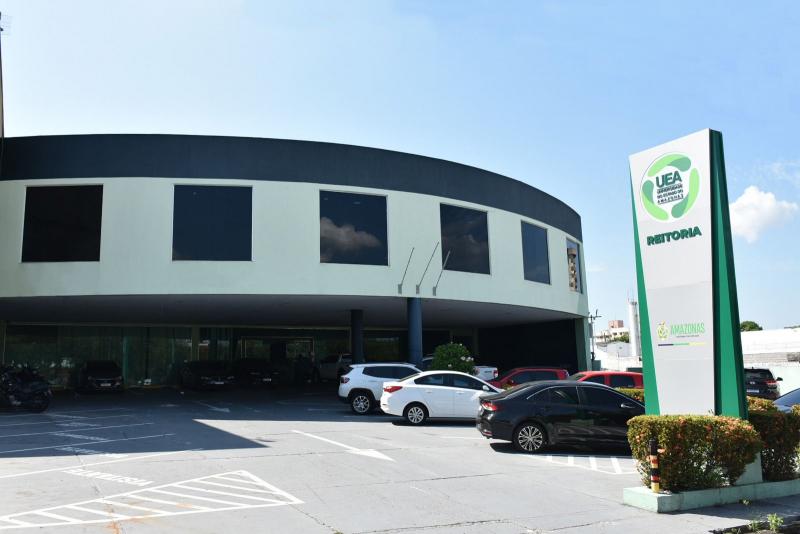 UEA elege novos diretores e coordenadores de cursos na capital e no interior