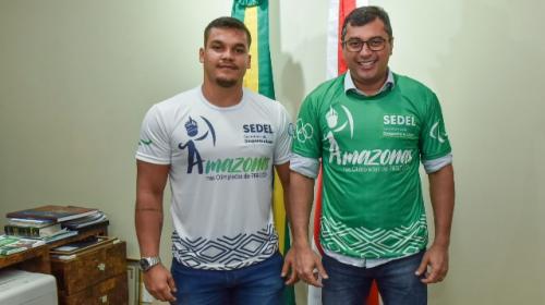 Pedro Nunes é ouro no lançamento de dardo no Sul-Americano de Atletismo