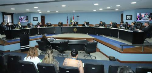 TCE-AM determina que ex-presidente da Câmara de Presidente Figueiredo devolva R$ 711 mil aos cofres públicos