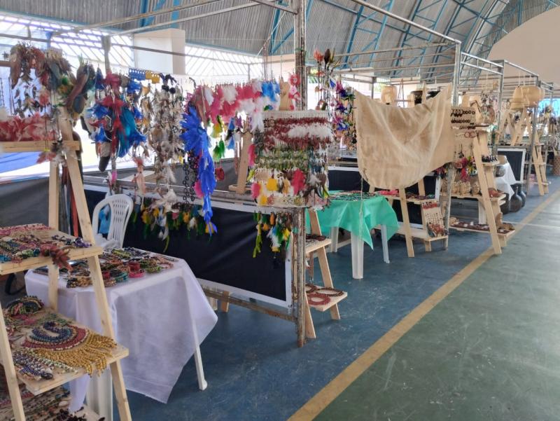 Feiras de Artesanato Indígena arrecadam R$ 300 mil em produtos vendidos no primeiro semestre de 2023 Feiras de Artesanato Indígena arrecadam R$ 300 mil em produtos vendidos no primeiro semestre de 2023