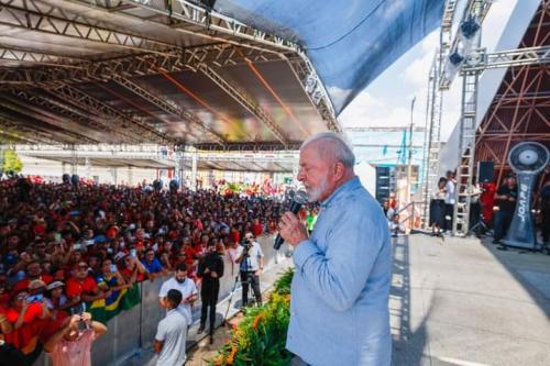 Vereadora Márcia Baranda prestigia visita do presidente Lula em Parintins e celebra investimentos para o Amazonas
