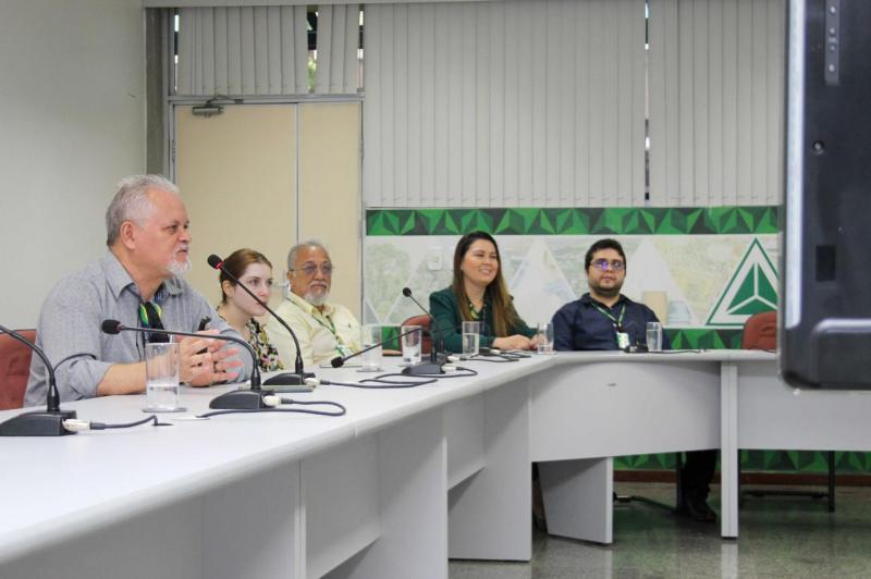 Na Suframa, Governo do AM apresenta oportunidades de investimento para equipe técnica da Zona Franca angolana