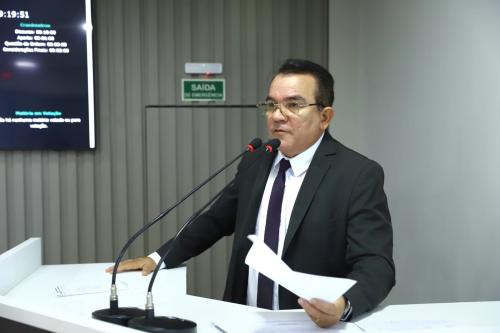 Massilon apresenta demandas da Comunidade de Santo Antônio do Tracajá