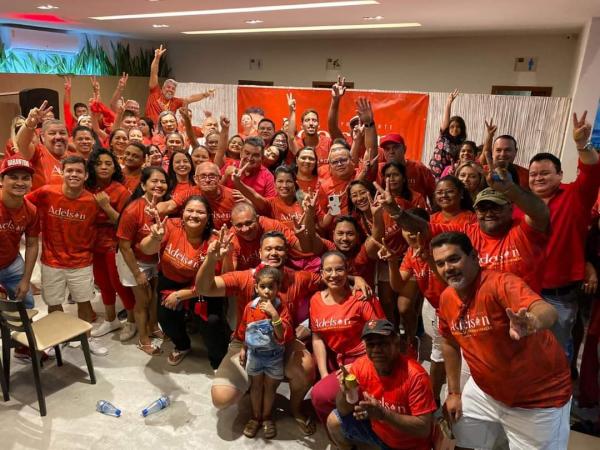 Adelson Albuquerque reúne mais de 400 sócios do Garantido no lançamento em Manaus 