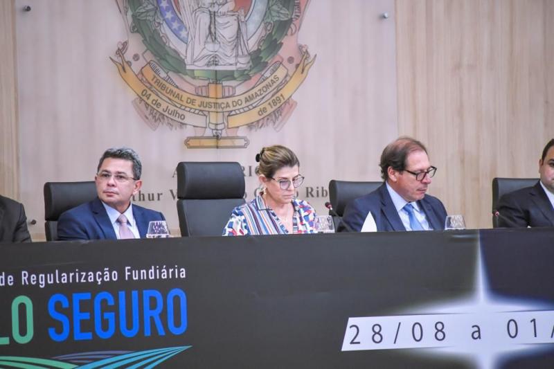 Governo do Amazonas pretende emitir 400 títulos definitivos de terra por mês até dezembro