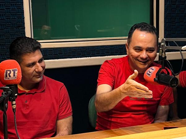 Flávio e Elci estreiam programa na rádio Tiradentes para divulgar as propostas da chapa ‘A Força que vem da galera’