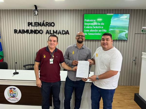 Massilon participa de palestra que aborda coleta seletiva e reciclagem do lixo