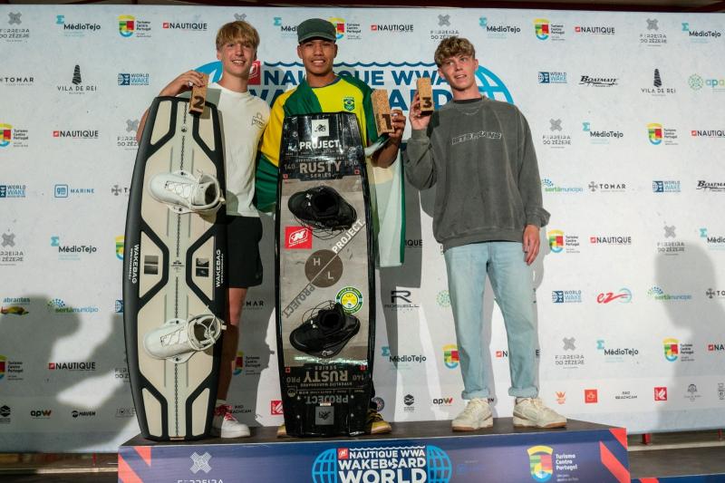 Jajá do Wake é ouro no campeonato mundial de Wakeboard