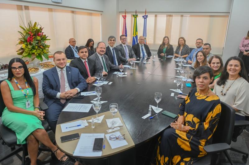 PGE adere a termo de cooperação para instalação de Câmara de Resolução Extrajudicial de Conflitos de Saúde