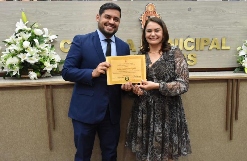 UEA recebe homenagem da CMM pelos 22 anos de história