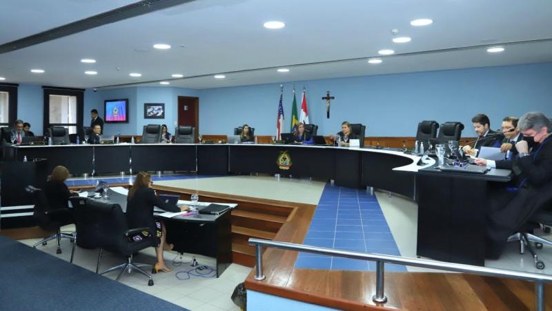 TCE-AM julga 136 processos em sessão ordinária na terça (26)