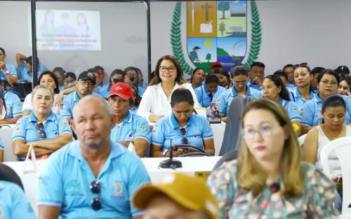 Márcia Baranda destaca suas ações em apoio aos Agentes de Saúde e Endemias durante Sessão Especial 