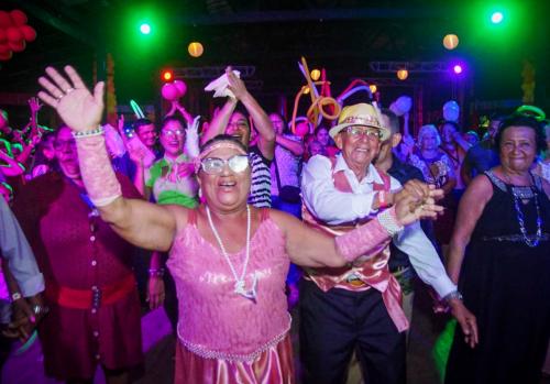 Bolerão encerrou Semana do Idoso em Parintins 