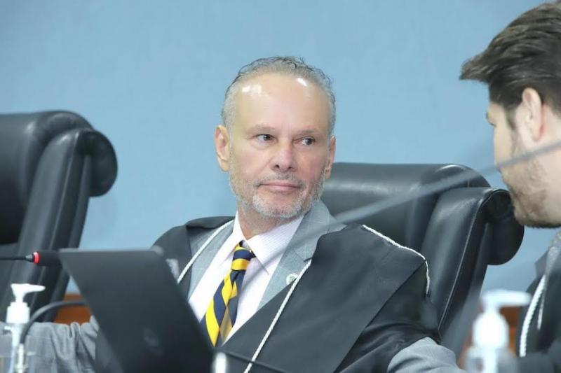Conselheiro do TCE-AM suspende Processo Seletivo da Semsa de Boca do Acre