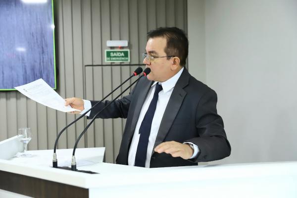 Massilon apresenta demandas da Comunidade de N.Sra das Graças do Limão 