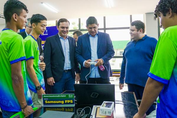 Mateus Assayag destaca importância da educação e tecnologia na inauguração do edifício UEA Samsung Ocara