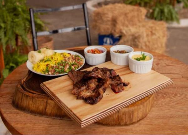 TupinamBar se muda para a Expopin e anuncia venda de churrasco e hamburguer na brasa