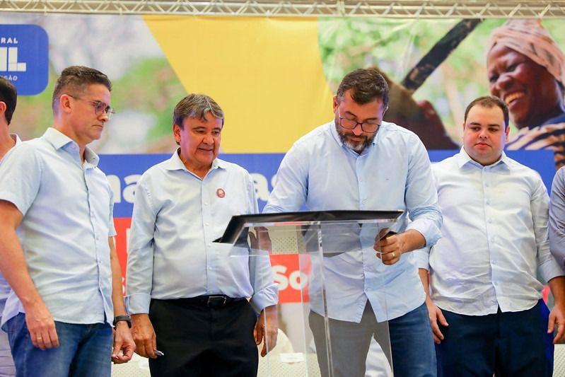 Wilson Lima e ministro Wellington Dias formalizam adesão do Amazonas ao Plano Brasil Sem Fome