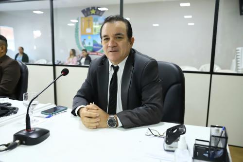 Massilon destaca a importância da discussão LOA e lamenta a não participação dos agentes públicos