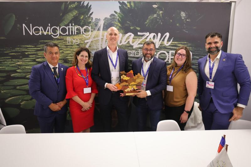 COP 28: Wilson Lima se reúne com representantes da Amazon e discute parcerias para proteção da biodiversidade no Amazonas