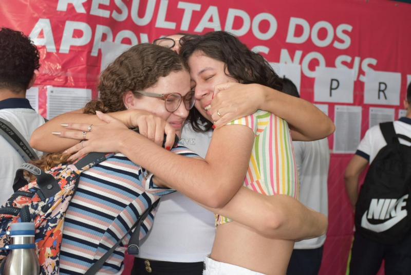 UEA divulga resultados do Vestibular 2023, acesso 2024, e SIS