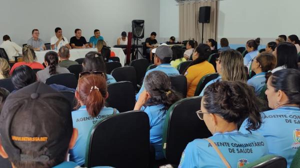 Bi Garcia anuncia pagamento retroativo para ACSs e anuncia processo seletivo