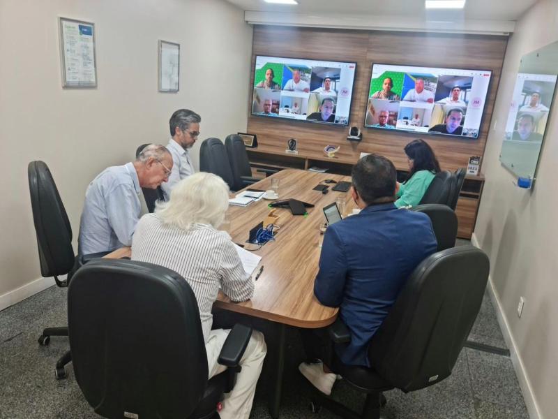 Governo do Amazonas discute com Petrobras medidas para que Amazonas não seja afetado pelo aumento nacional do Gás Natural