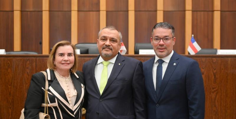 Conselheiros do TCE-AM prestigiam posse de desembargador do TJAM no CCOGE, em Brasília